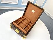 LV Jewelry Case Brown Size 23 x 11 x 23 cm - 1