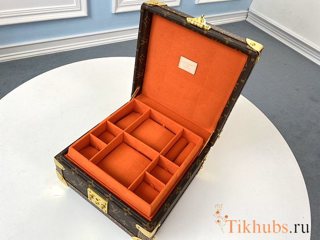 LV Jewelry Case Orange Size 23 x 11 x 23 cm - 1