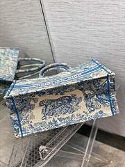 Dior Book Tote Animal Word Blue Size 42 x 18 x 35 cm - 5