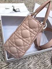 Dior Lady Ultra Matte Light Pink Size 20 x 17 x 9 cm - 2