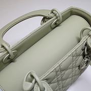 Dior Lady Ultra Matte Light Green Size 24 cm - 4