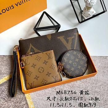 LV Trio Pouch Monogram M68516