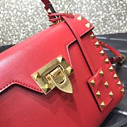 Valentino Rockstud Alcove Grainy Calfskin Handbag Red Size 22 x 17 x 9 cm - 5