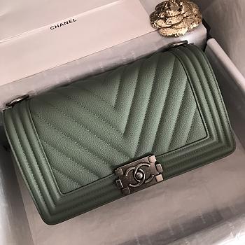 Chanel Leboy Grain Calfskin Green 02 67086 Size 25 cm