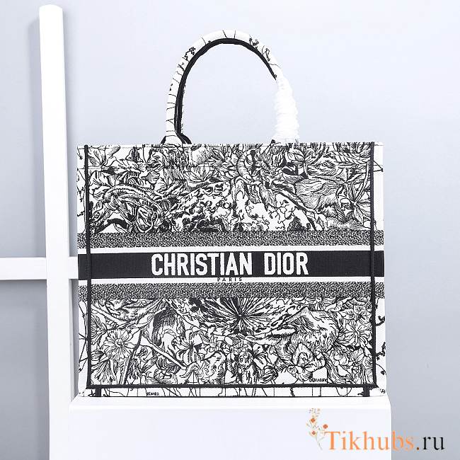 Dior Book Tote Black Flower Size 42 x 18 x 35 cm - 1