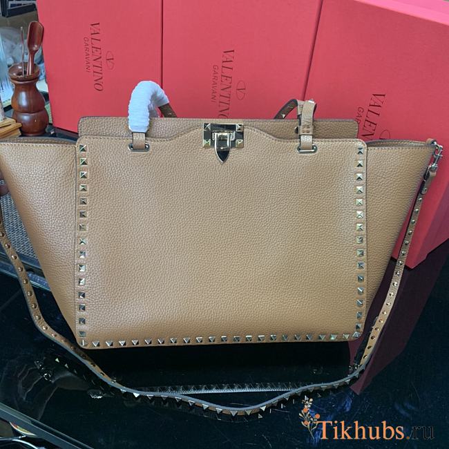 Valentino Tote Gold Stud Brown 0970B Size 33 × 14 × 26 cm - 1