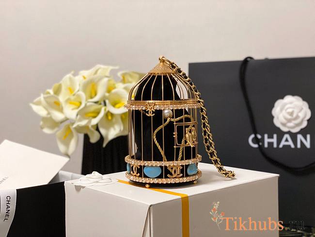 Chanel Golden Bird Case 02 - 1