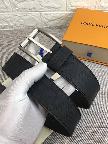 LV Belt Silver Size 3.8 cm 01