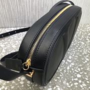 Valentino Garavani V Crossbody Black Bag Size 25 x 15.5 x 6 cm - 4