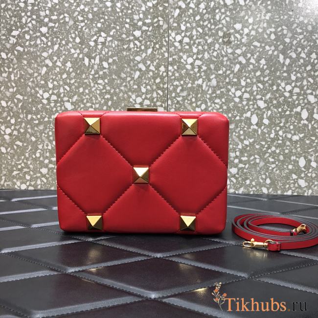 Valentino Roman Stud Red Clutch Size 20 x 5 x 14 cm - 1