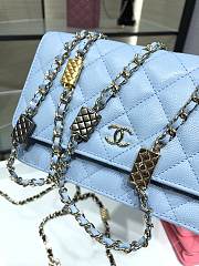 Chanel WOC Caviar AP2400 Blue Size 19 cm - 2