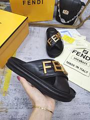 Fendi Black leather Slippers - 3