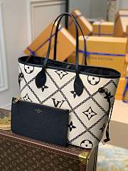 LV Neverfull Creme 31x28x14cm - 1