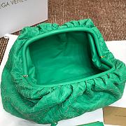 Bottega Venata Pouch Green 37x11x20cm - 5