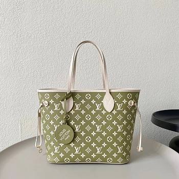 LV Neverfull Kaki and Beige 32x28x15cm