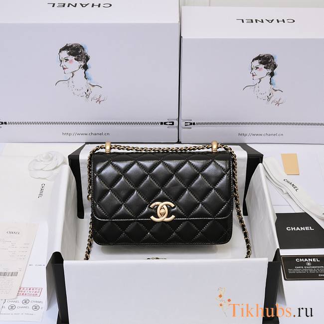 Chanel Small Flap Bag Calfskin Black Gold Hardware 22x14.5x8cm - 1