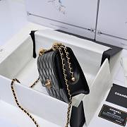 Chanel Small Flap Bag Calfskin Black Gold Hardware 22x14.5x8cm - 3