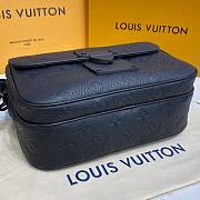 LV S Lock Messenger Black Bag 22x18x8cm - 4