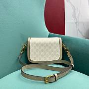 Gucci 1955 Horsebit Beige Shoulder Bag Size 20.5 x 5 x 15 cm - 4