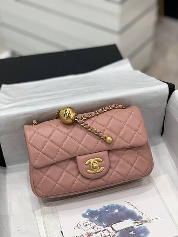  Chanel Flap Bag Lambskin Gold Hardware Ball 20x13x7cm