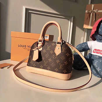 LV Alma Monogram Coated Canvas 25 x 19 x 12 cm