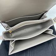 Celine Triomphe Bag In Shiny Calfskin Gray 22x16.5x7cm - 6