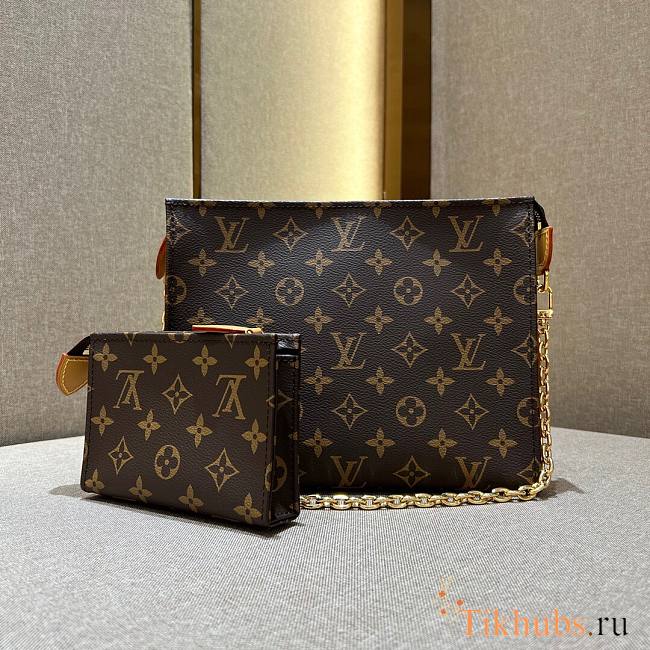 LV Toiletry Pouch On Chain 25x20x5.5cm - 1