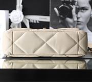 Chanel 19 Flap Bag Beige Gold Hardware 30x20x10cm - 5