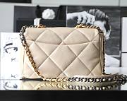 Chanel 19 Flap Bag Beige Gold Hardware 30x20x10cm - 4