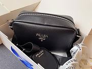 Prada Black Leather shoulder bag 22x14.5x8cm - 6