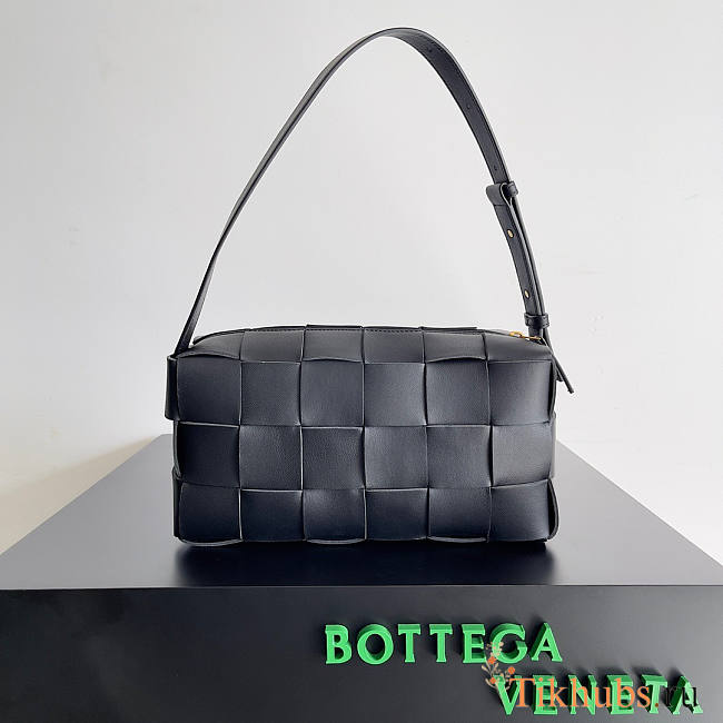 Bottega Veneta Brick Cassette Black 28x14x10cm - 1