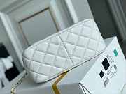 Chanel 22S Pearl Hobo Bag Lambskin White 19x17x8.5cm - 6