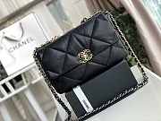 Chanel 19 Flap Bag Black Lambskin Gold 30x20x10cm - 1