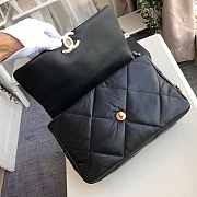 Chanel 19 Flap Bag Black Lambskin Gold 30x20x10cm - 3