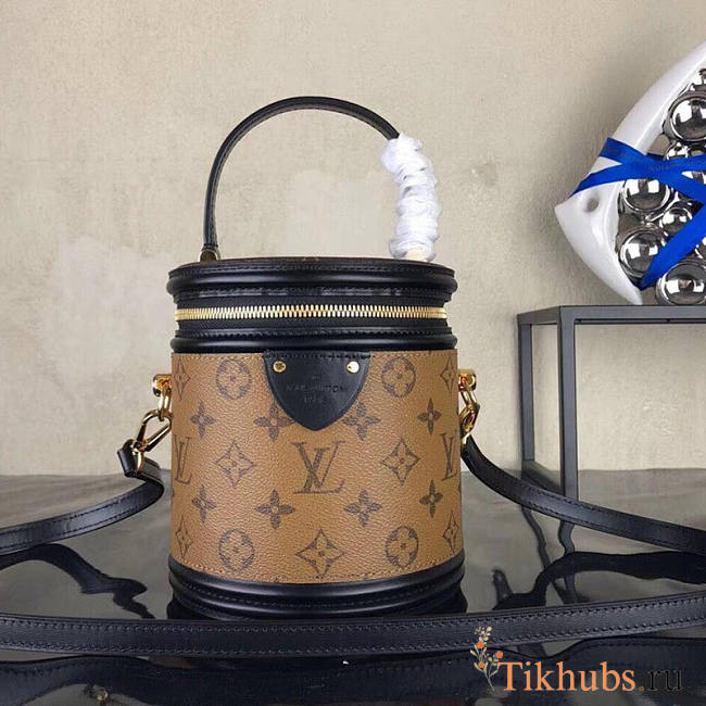 Louis Vuitton LV Monogram Cannes Bag 15 x 17 x 15 cm - 1