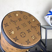 Louis Vuitton LV Monogram Cannes Bag 15 x 17 x 15 cm - 5