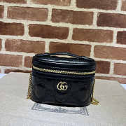 Gucci GG Matelassé Top Handle Mini Bag Black 16x10.5x5cm - 1