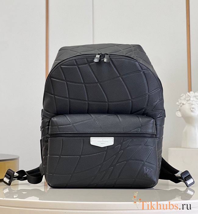 Louis Vuitton LV Discovery Backpack Black 30 x 40 x 20 cm - 1