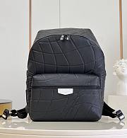 Louis Vuitton LV Discovery Backpack Black 30 x 40 x 20 cm - 1