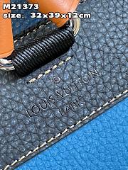 Louis Vuitton LV Christopher PM Denim Blue 32 x 39 x 12 cm - 2