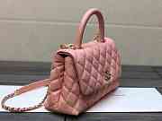 Chanel Medium Flap Bag With Top Handle Caviar Gold Pink 14x23x10cm - 2