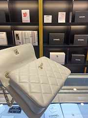 Chanel Trendy White Gold 25x12x17cm - 6