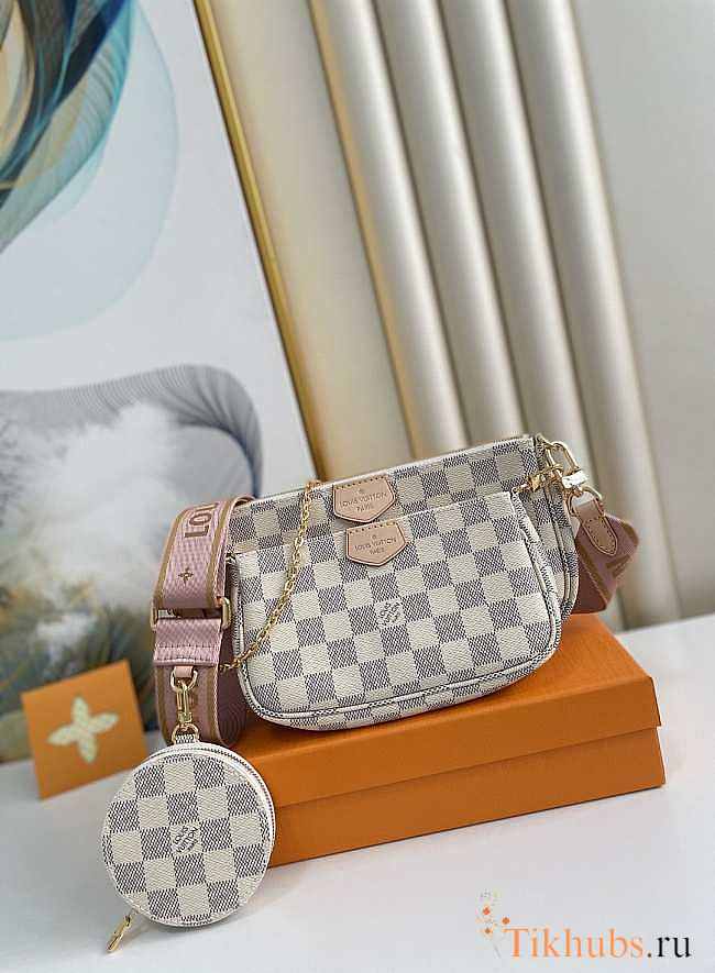 Louis Vuitton LV Multi Pochette Accessoires White 25cm - 1