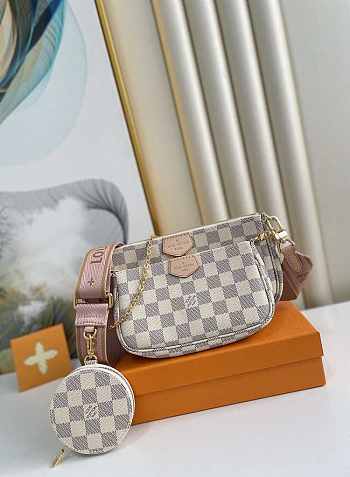 Louis Vuitton LV Multi Pochette Accessoires White 25cm