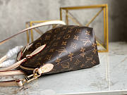 Louis Vuitton LV Boetie PM Monogram 25x23x14cm - 3