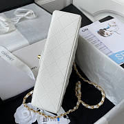 Chanel Flap Bag White Caviar Gold 23cm - 3