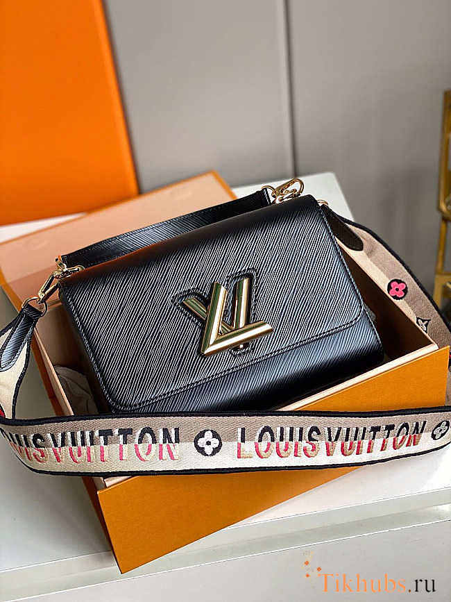 Louis Vuitton LV Twist MM Bag Black 23 x 17 x 9.5 cm - 1