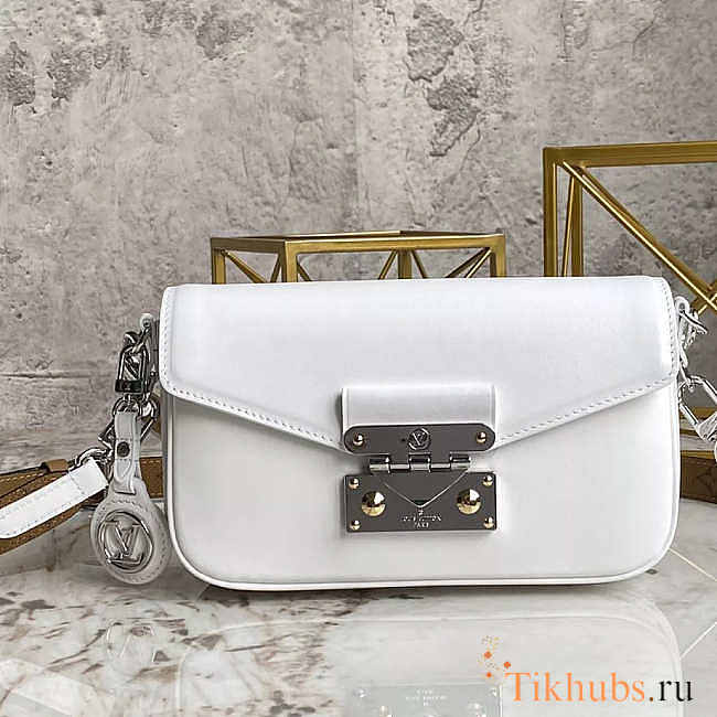 Louis Vuitton LV Swing White Bag 24x15x6cm - 1