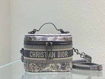 Dior Traval Vanity Case Gray 24 x 17 x 13.5 cm