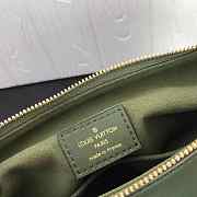 Louis Vuitton LV Maida Hobo Green 32 x 29 x 17 cm - 2